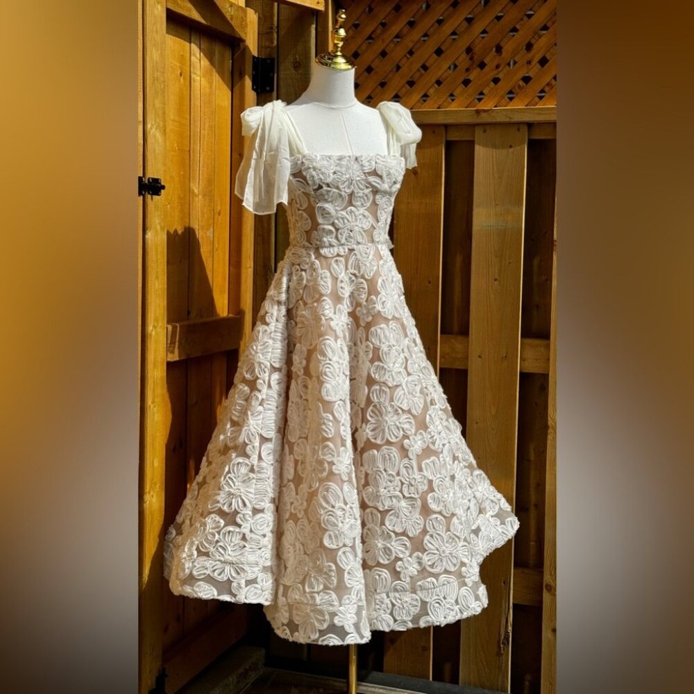 🆕 BRONX & BANCO 🧿 NWOT Sabrina White Bridal Midi Dress, Sz XS / US 2 - Picture 4 of 17